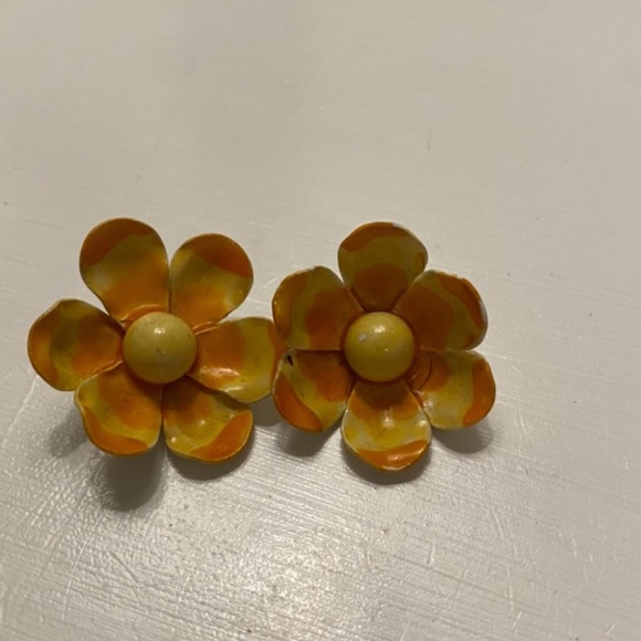 Yellow and Orange Flower Clip On Earrings - Picture 1 of 1
